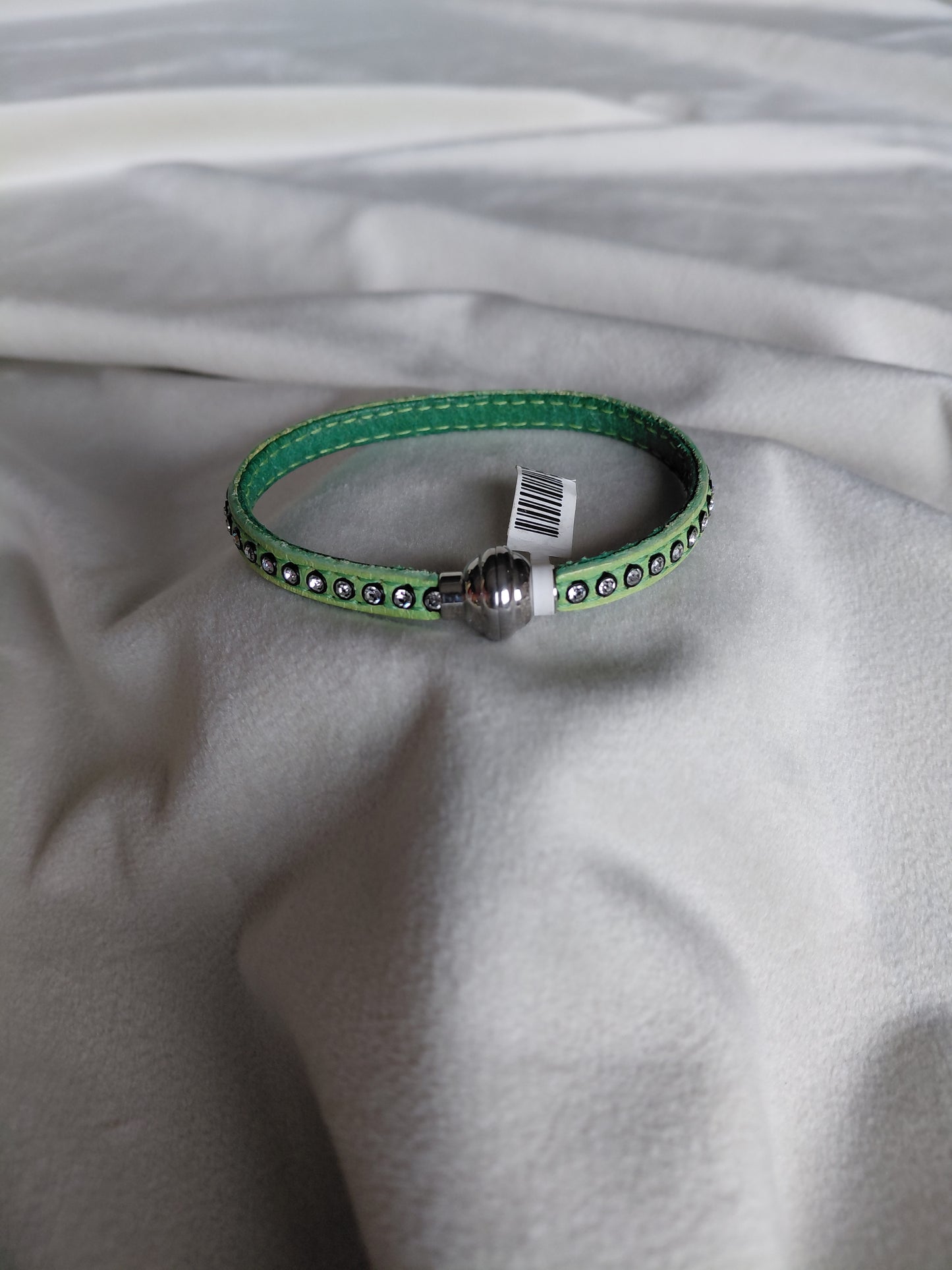 Grænt leður armband með steinum (ónotað), Sif Jakobs