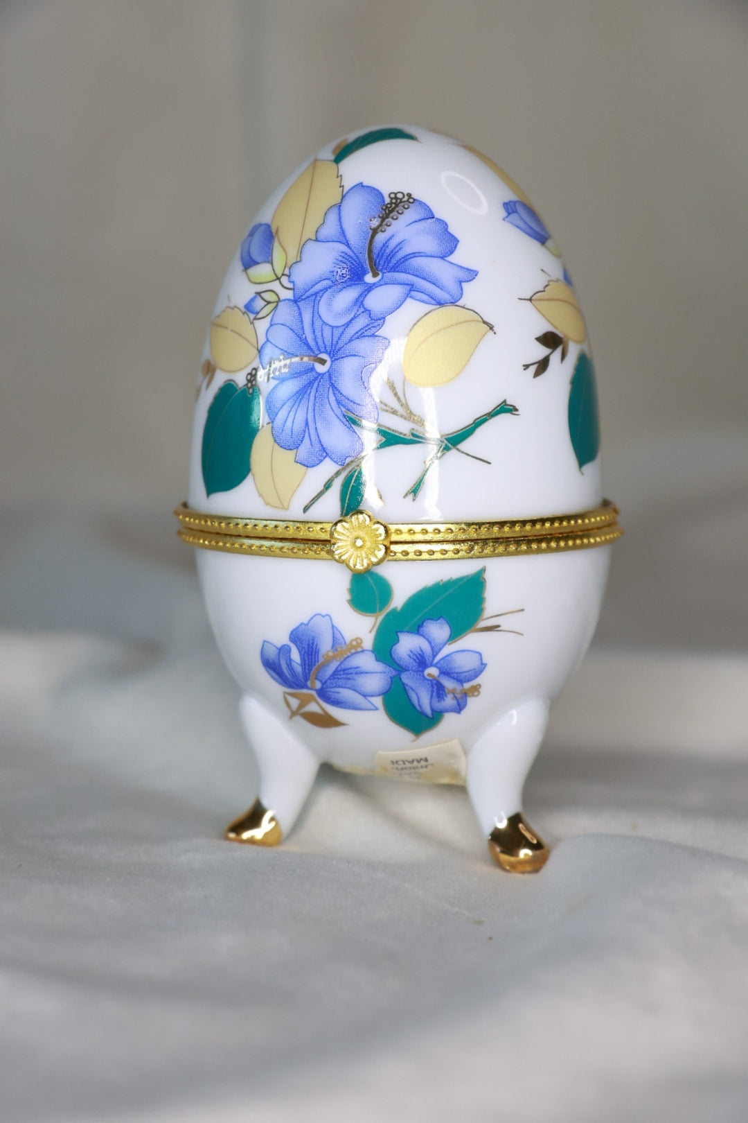 Postulíns egglaga skrín, Vintage