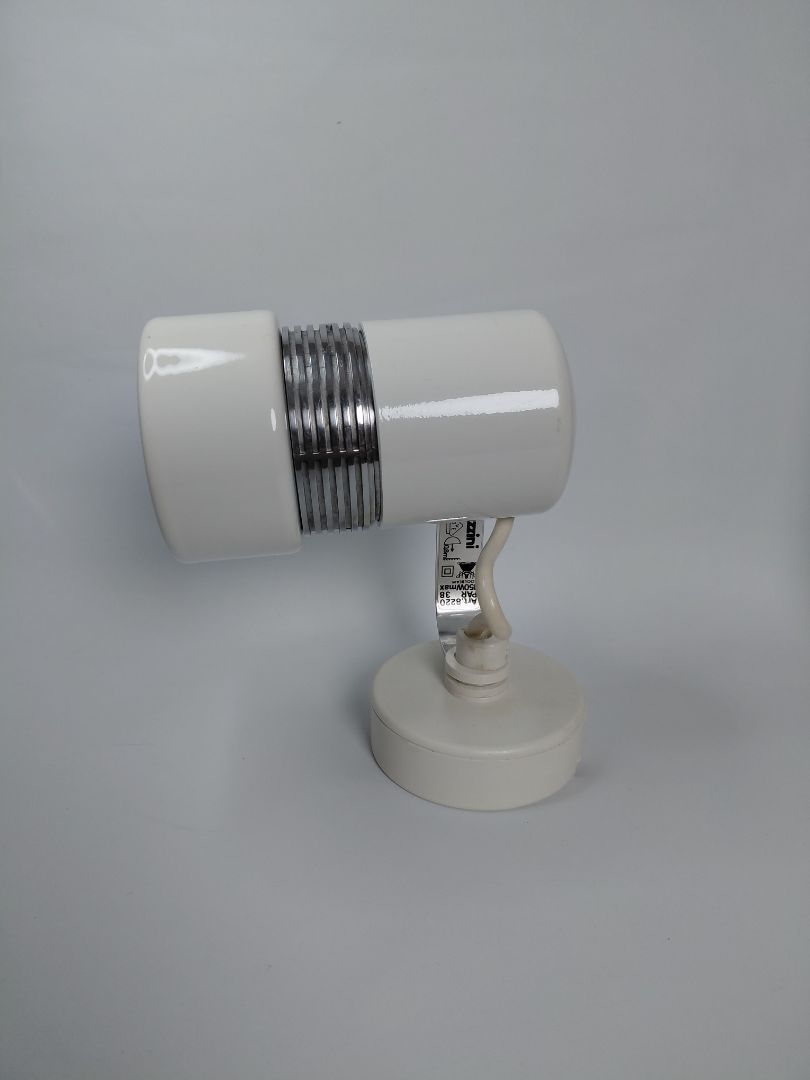 Vintage (1970s) wall light, iGuzzini