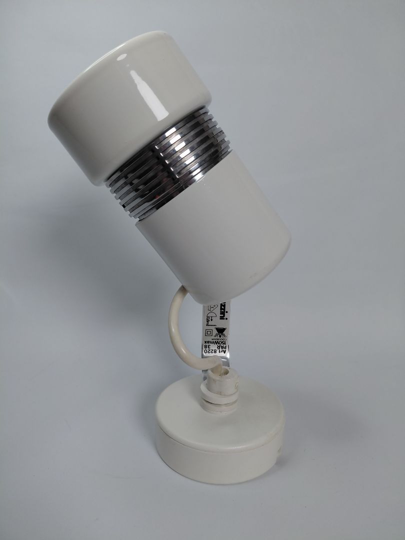 Vintage (1970s) wall light, iGuzzini