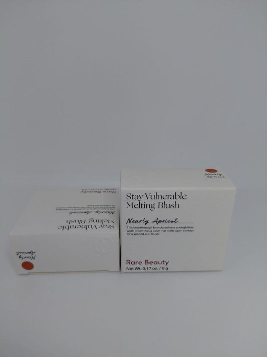 Kinnalitur, Melting blush, Nearly Apricot, Rare Beauty