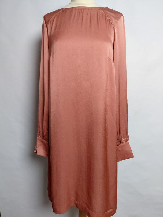 Satín kjóll, EUR 36, H&M