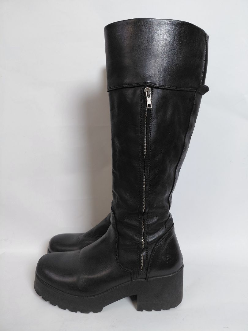 Leðurstígvél (6.5 cm hæll), EUR 41, Bullboxer