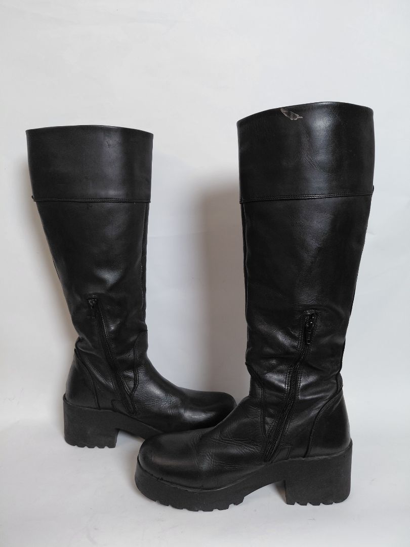 Leðurstígvél (6.5 cm hæll), EUR 41, Bullboxer