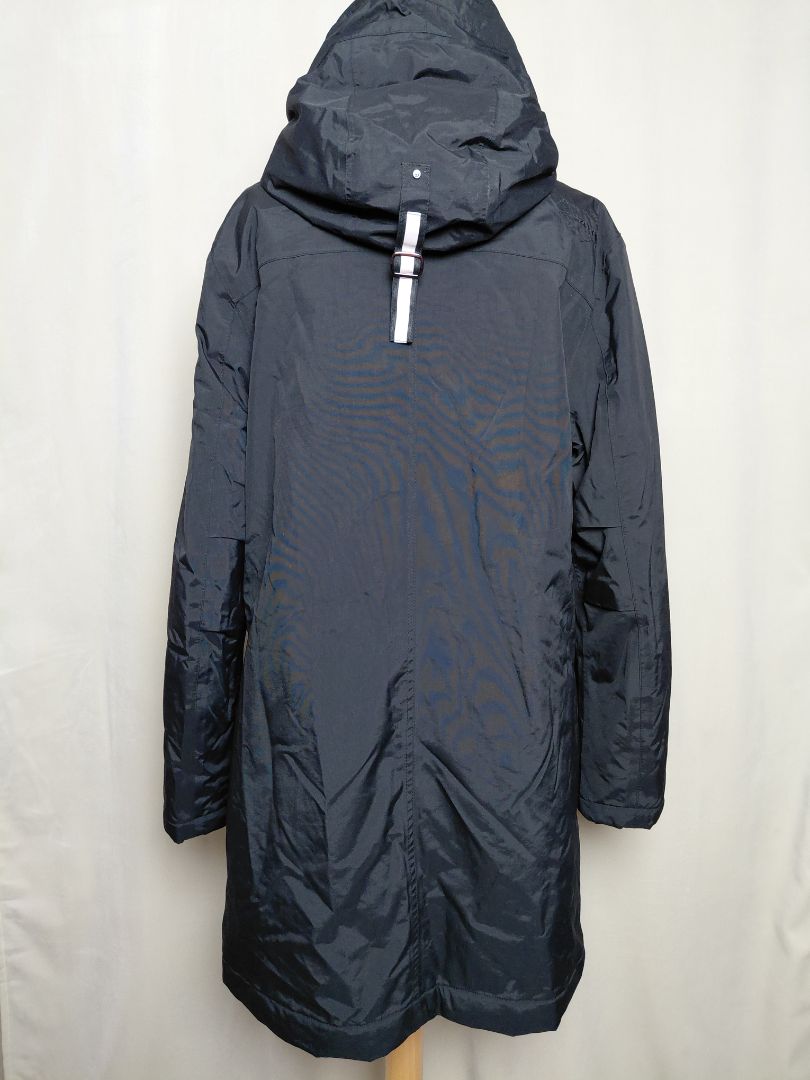 Úlpa "Gjóla Parka", EUR 42, ZO-ON