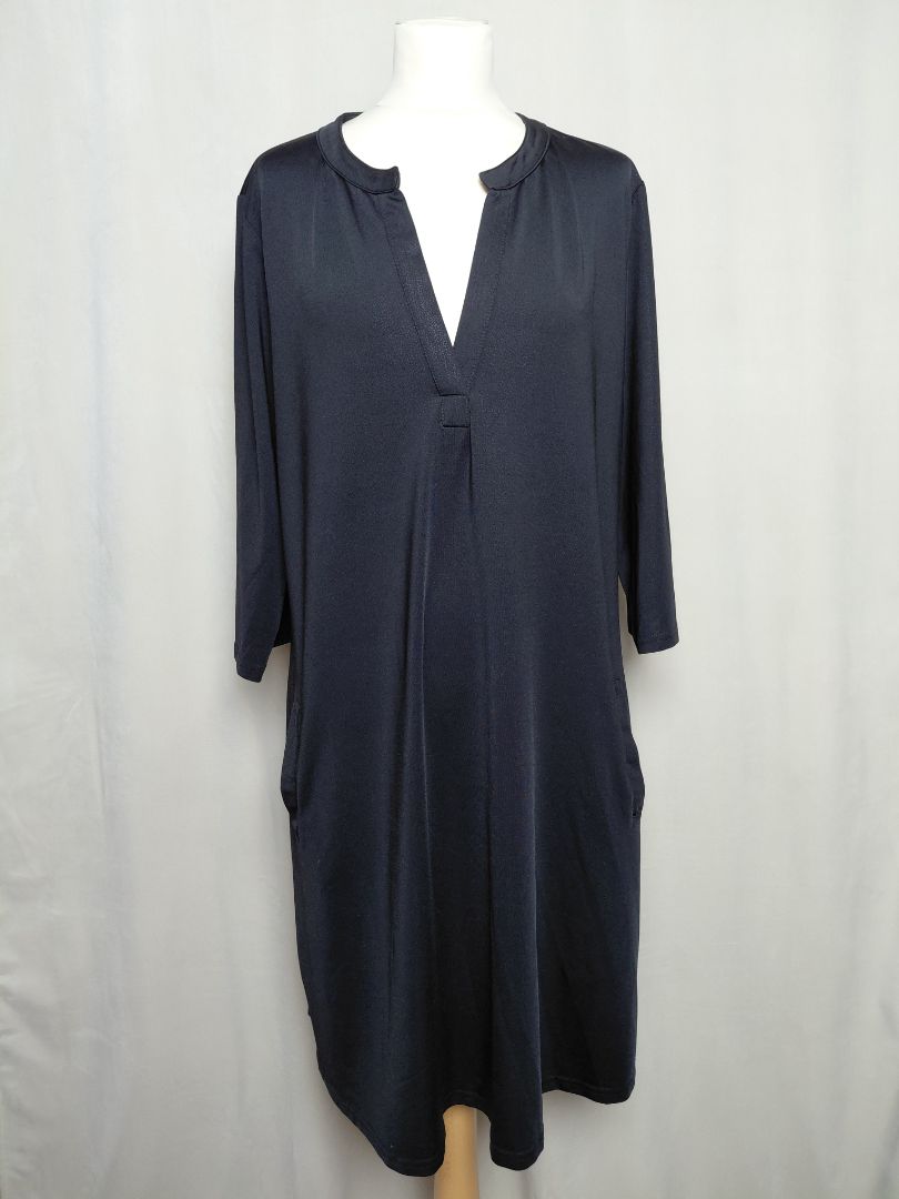 Kjólar, EUR 46, Angelle Milan