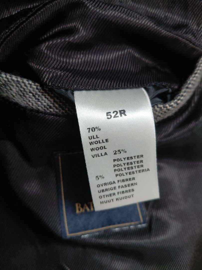 Ullarkápa (70% ull), L, Batistini