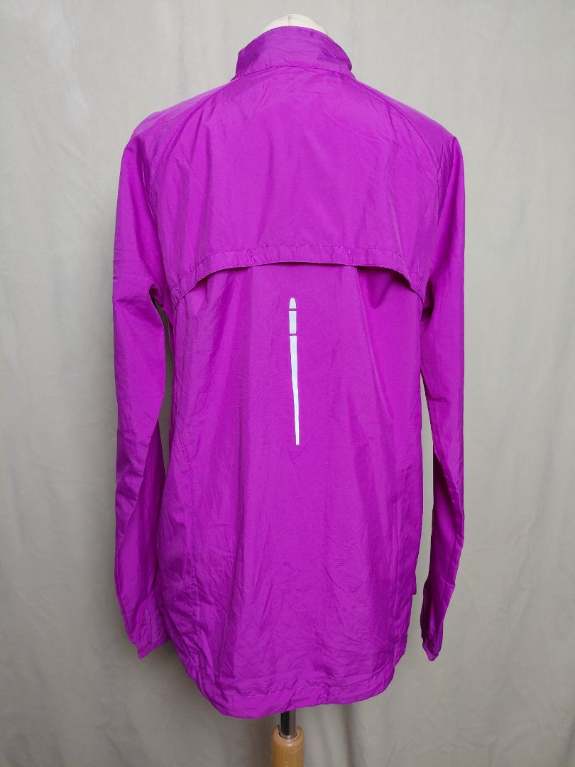 Hlaupajakki (vindheldur), EUR 40, Soc