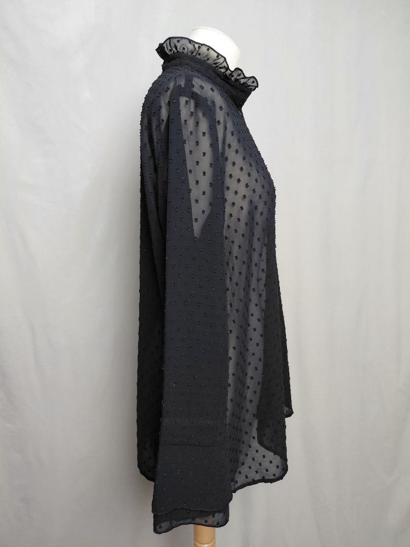 Síðerma gegnsæ skyrta, EUR 44, KappAhl