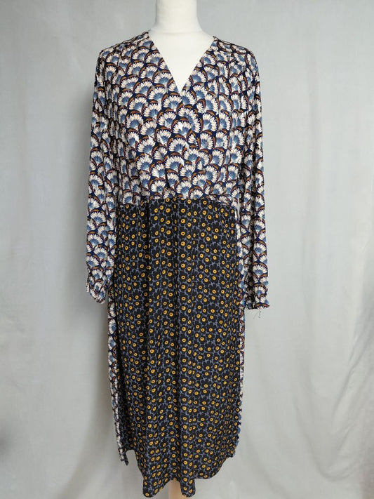 Síður kjóll úr endurunnu efni, L, Skrauta, endurtekið efni