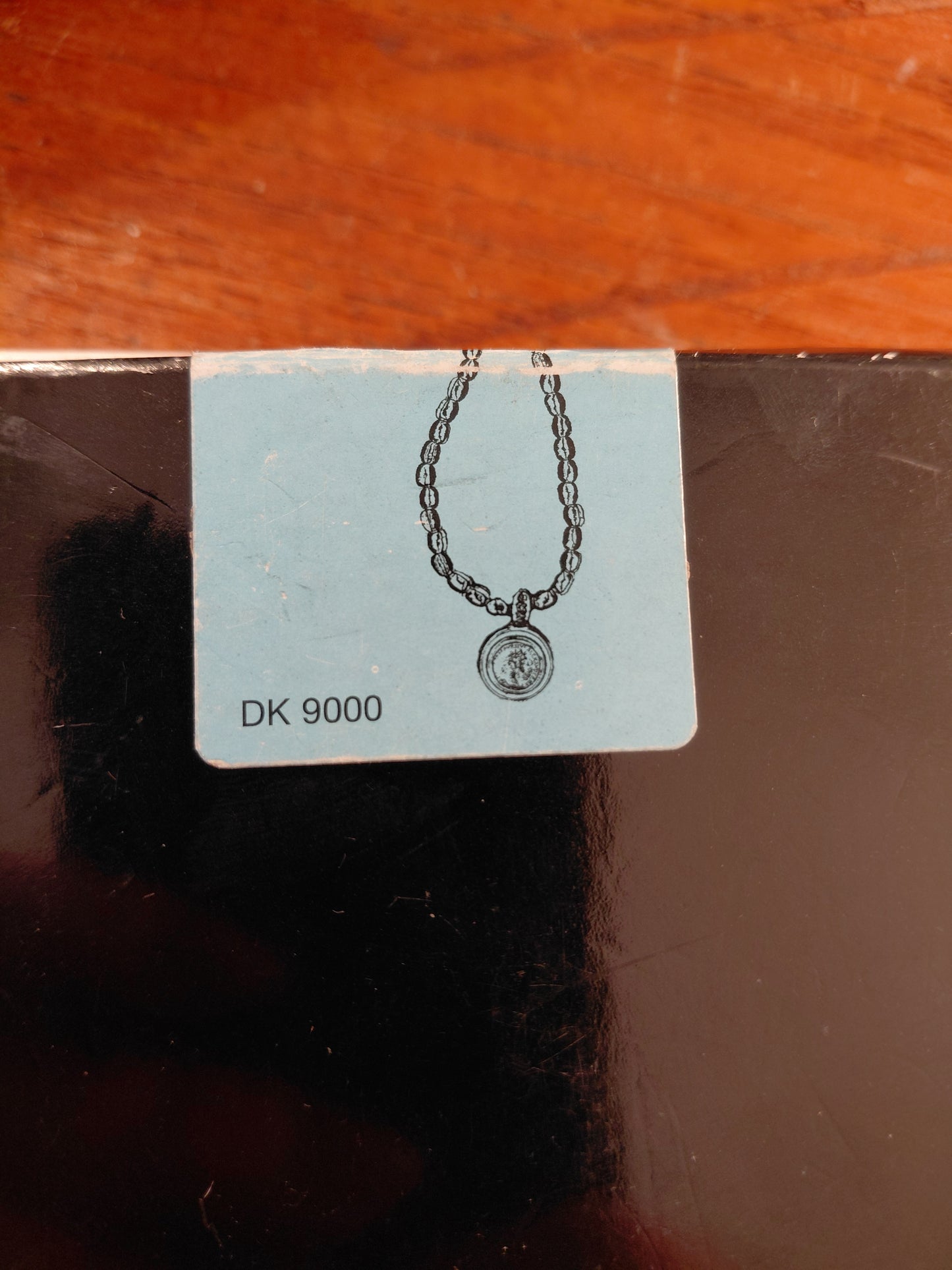 Vintage (1990s) Faux perlu hálsfesti með Swarovski kristal DK9000, Dyrberg Kern
