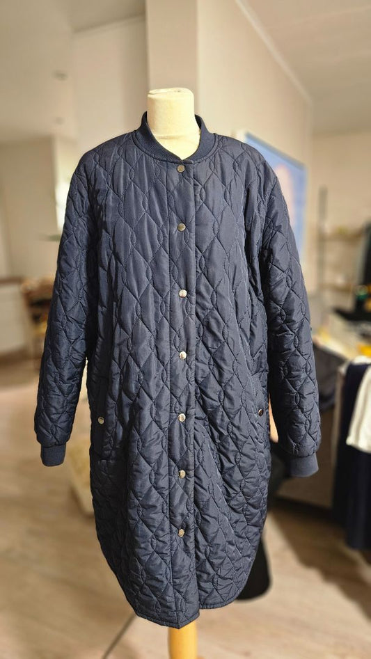 Dökkblá létt síð úlpa*, EUR 44, Kaffe