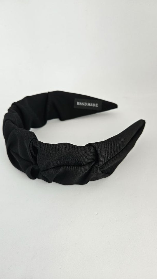 Hárspöng (Svört), One size