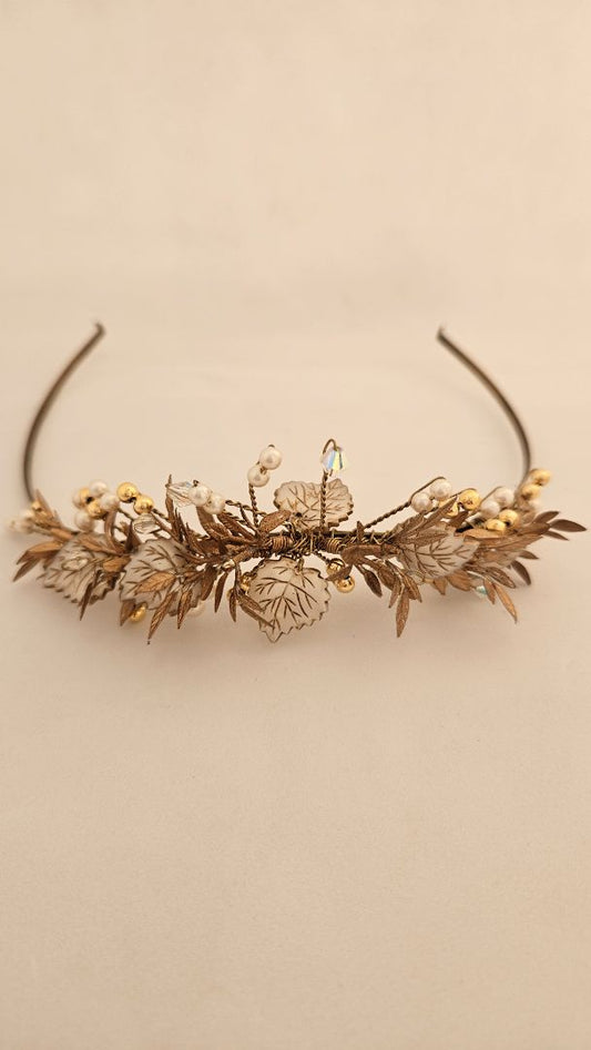 Bridesmaid hair clip (vintage)