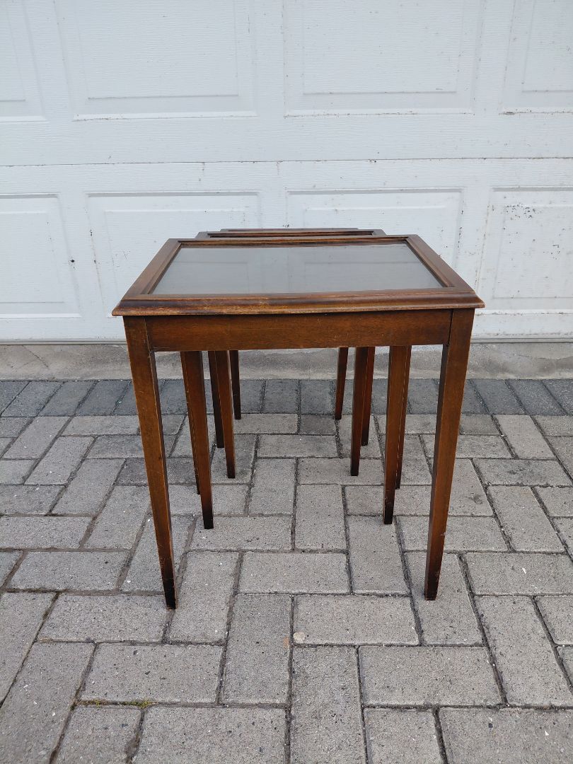 Vintage innskotsborð (1930-1940s), Ferguson Brothers Furniture