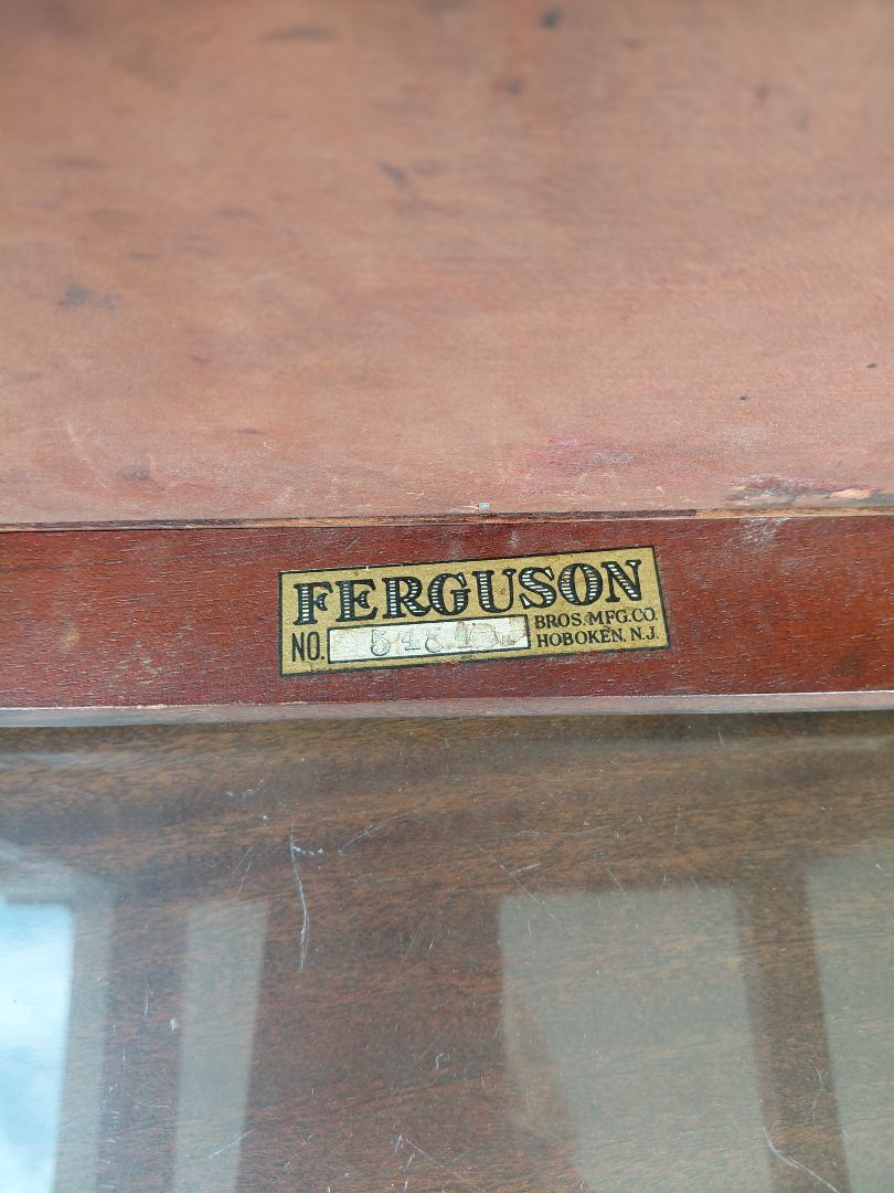 Vintage innskotsborð (1930-1940s), Ferguson Brothers Furniture