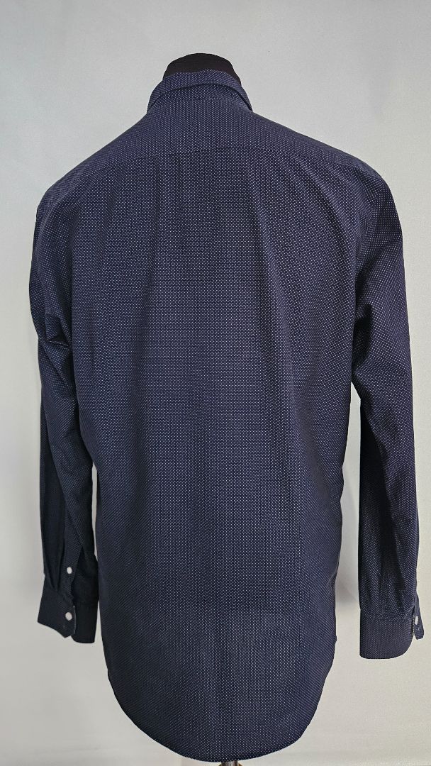 Skyrta, 40, Lindbergh