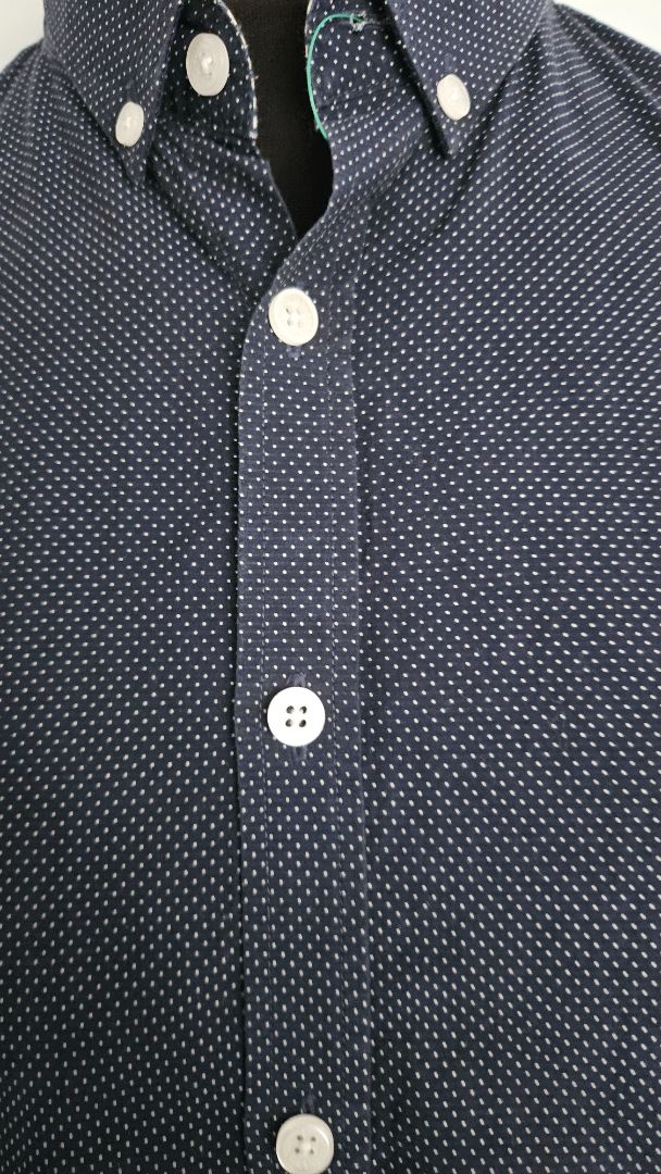 Skyrta, 40, Lindbergh