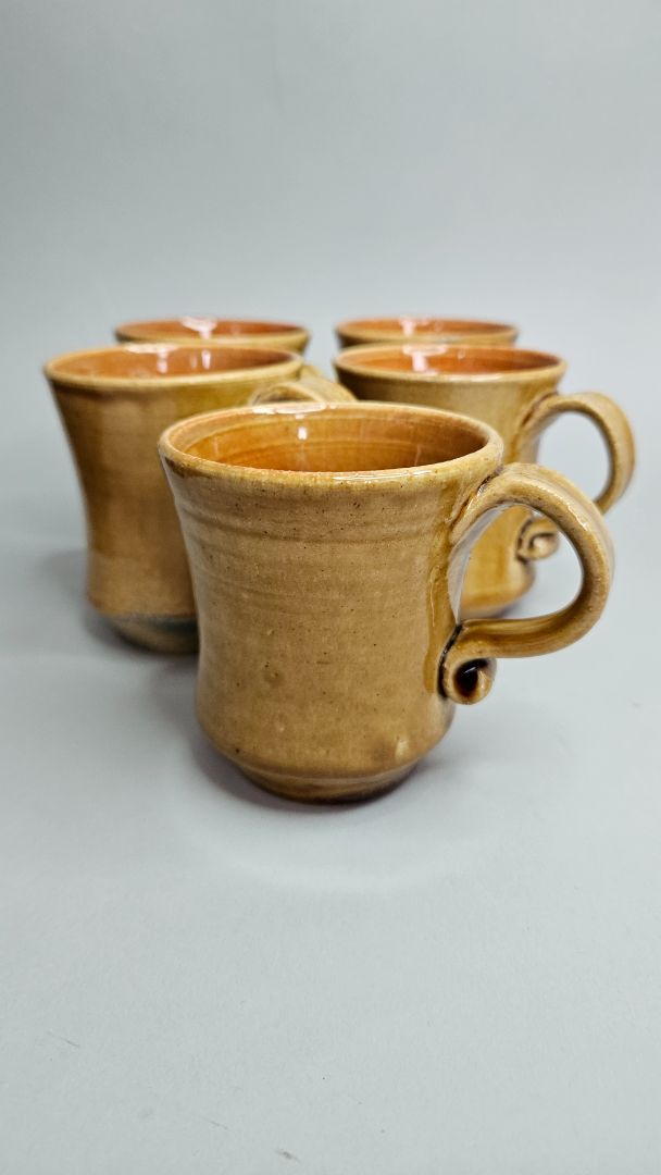 Jug with screw-on spout and 5 cups (Vintage 1975), Mrs. Hedi Guðmundsdóttir
