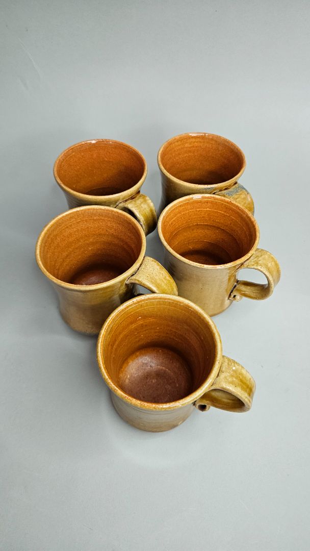 Jug with screw-on spout and 5 cups (Vintage 1975), Mrs. Hedi Guðmundsdóttir