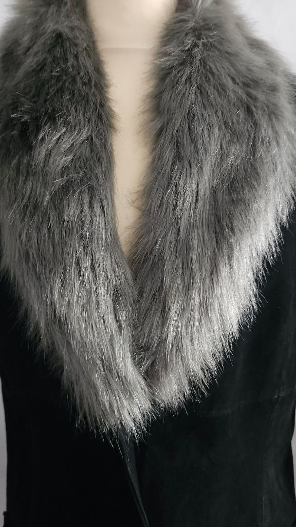 Rússkins kápa með loðkraga, L, XOXO genuine leather and suade