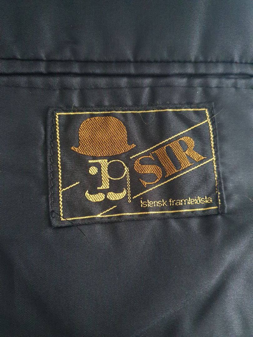 Tuxedo jacket, 54, P Sir Icelandic production