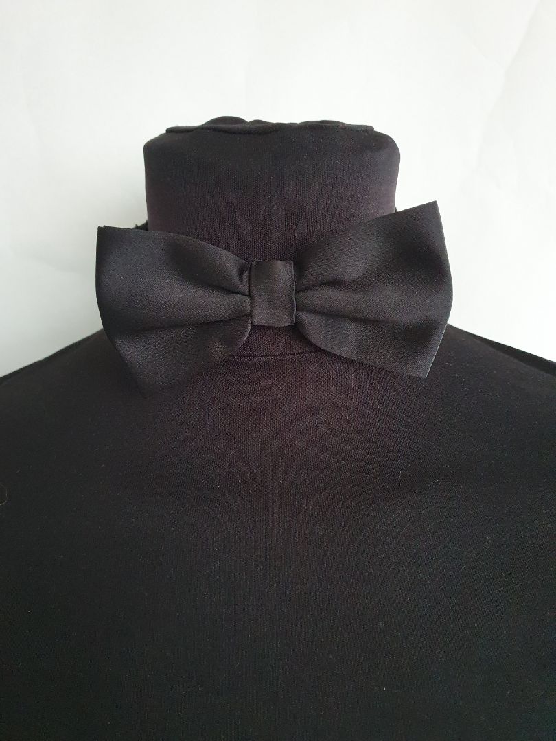 Bow tie, One size