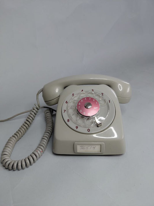 Vintage skífusími