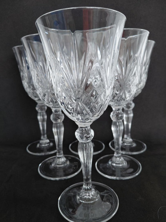Crystal wine glass