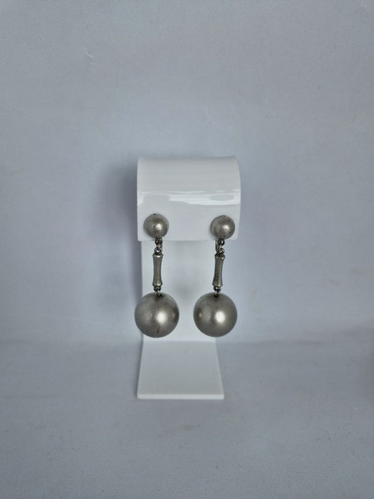 Side clip earrings