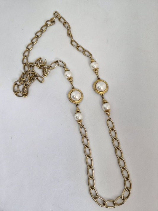 Vintage sítt hálsmen með faux pearl