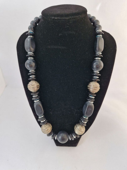Necklace made of wooden beads