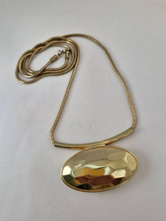 Long necklace