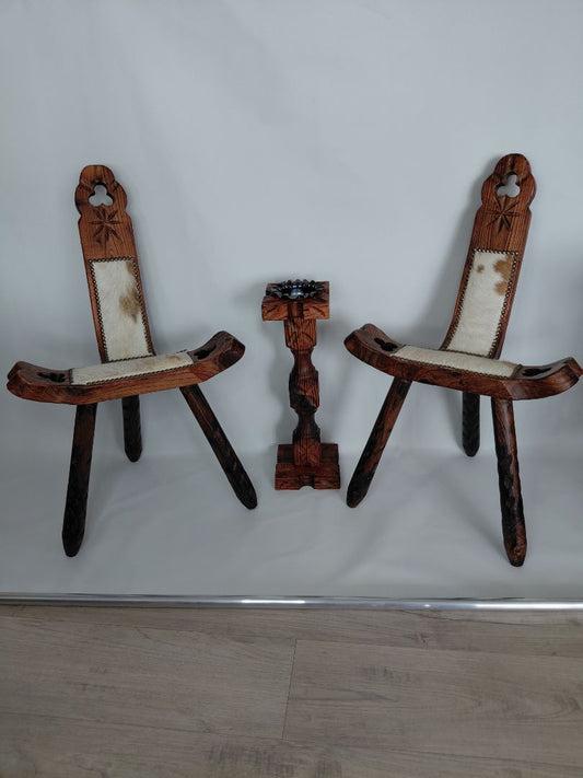 Vintage spænskir fæðingastólar og kertaborð (1960-1970)