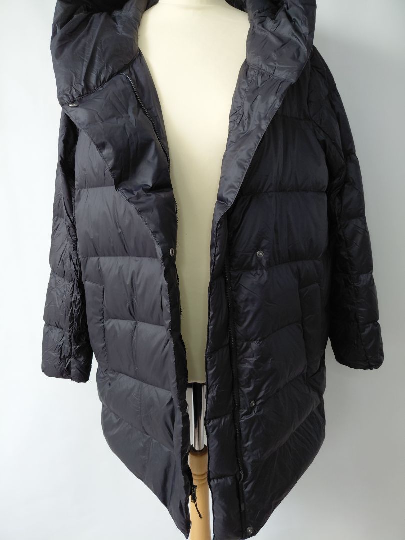 Eddie Bauer Hooded Down Jacket, XL
