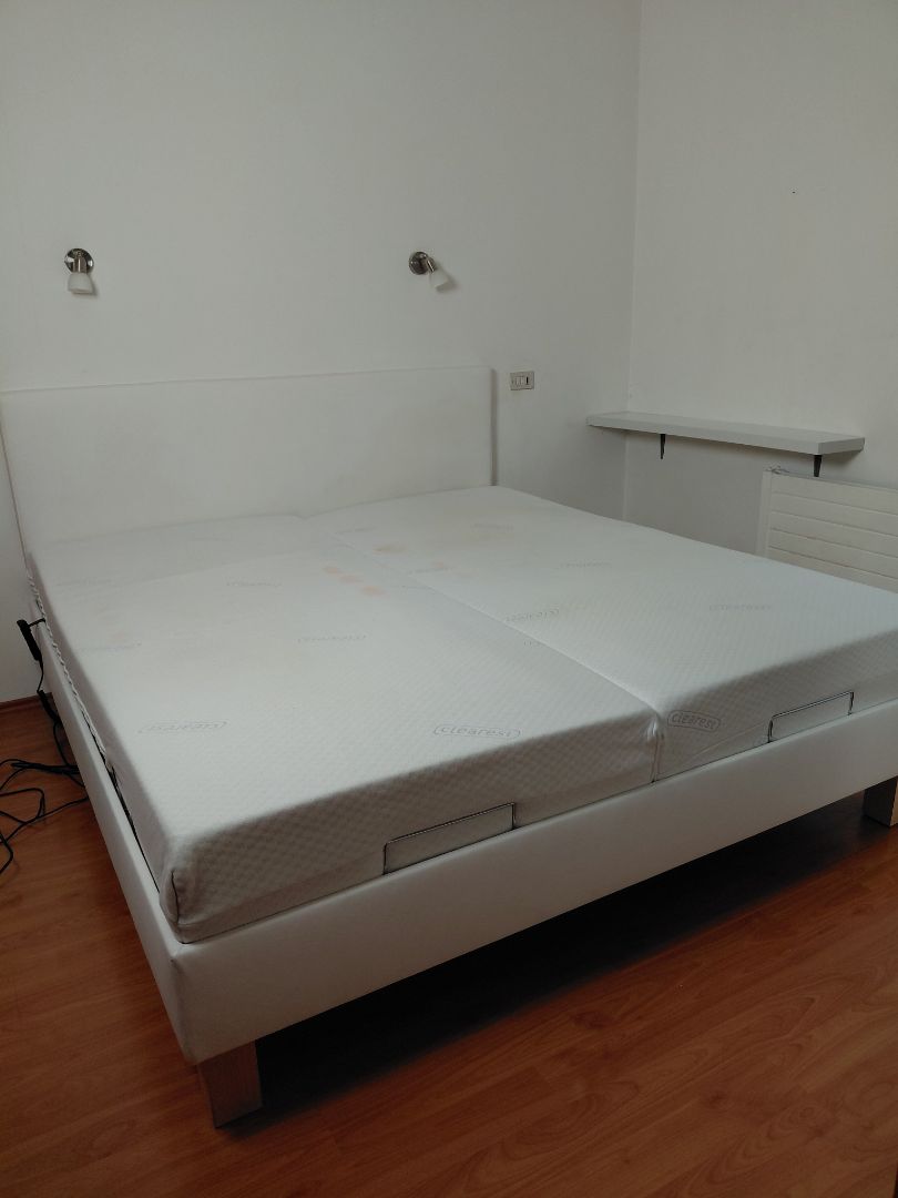 King size adjustable bed/electric without mattress (180x200 cm), Night Blue