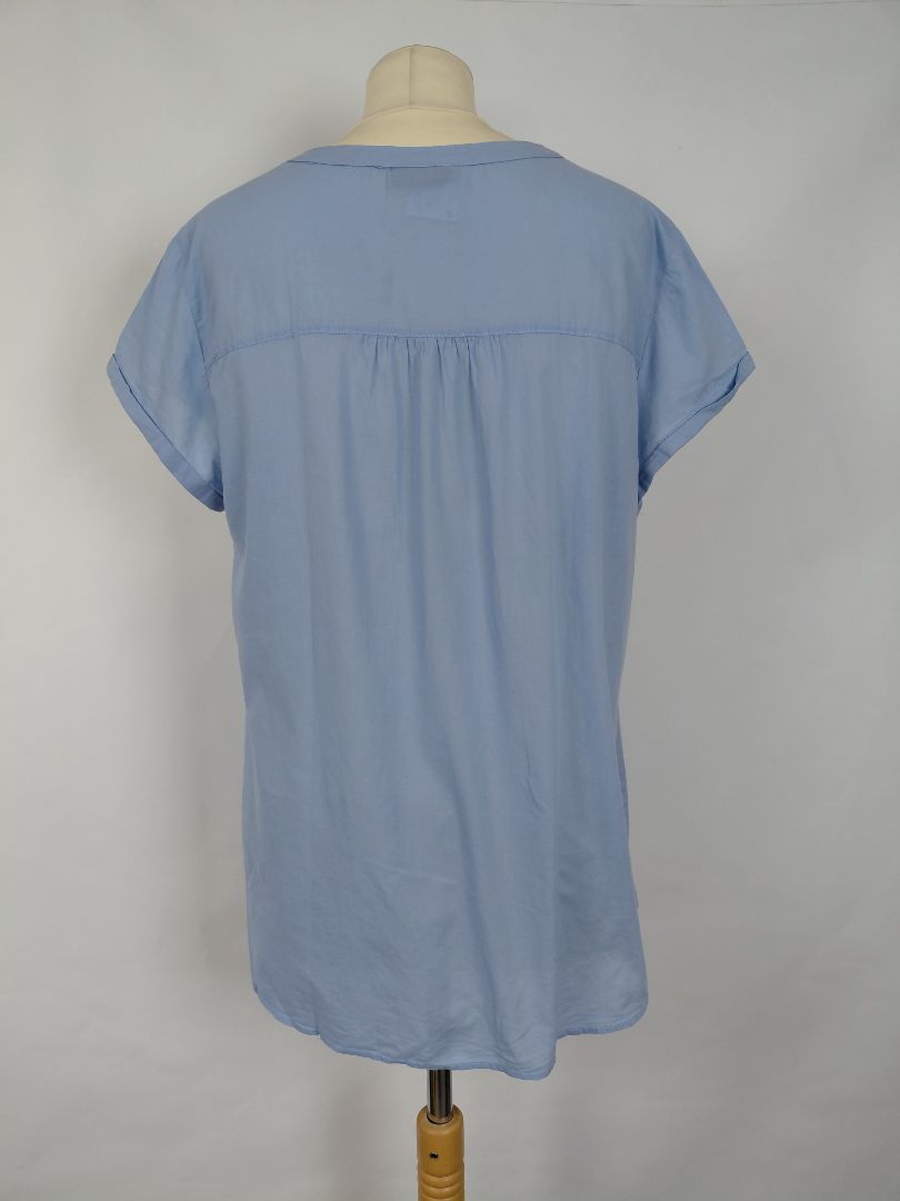Short-sleeved blouse, EUR 44, Yessica