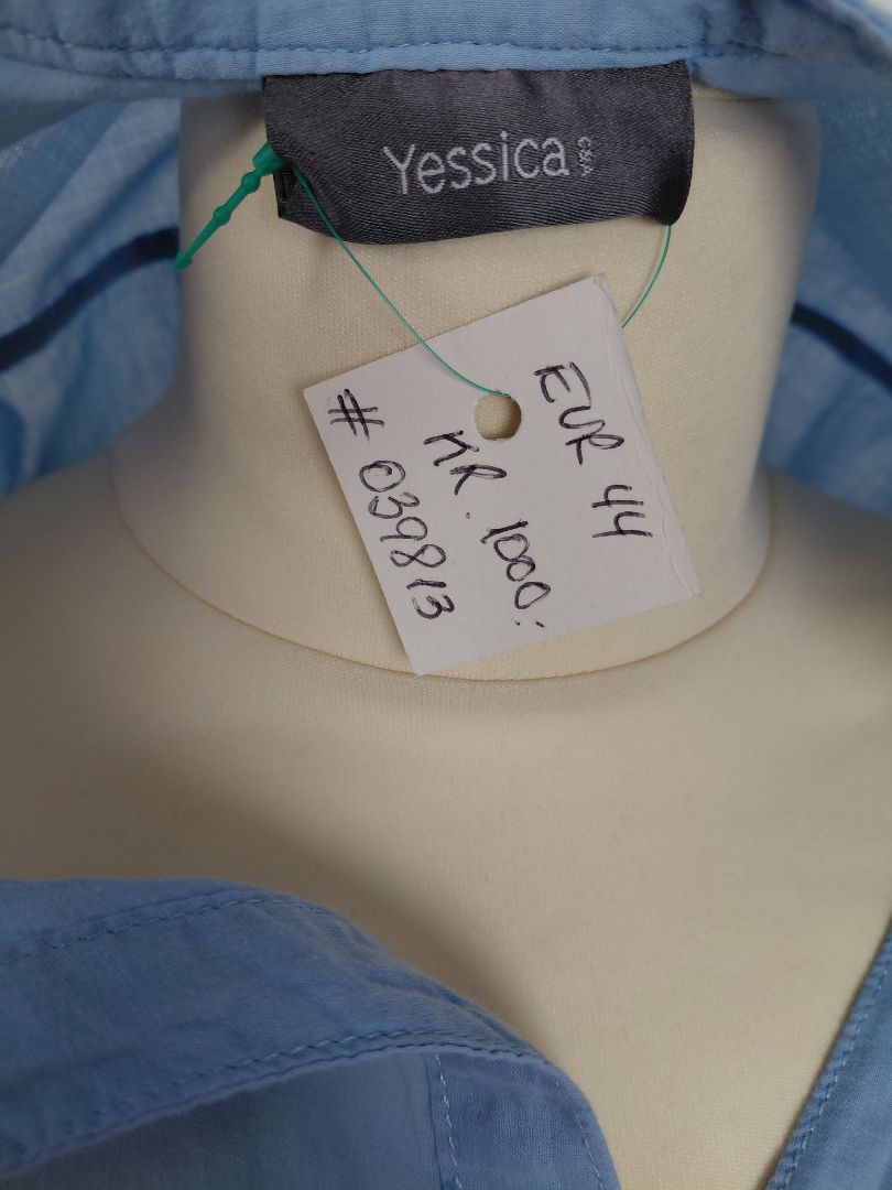 Short-sleeved blouse, EUR 44, Yessica