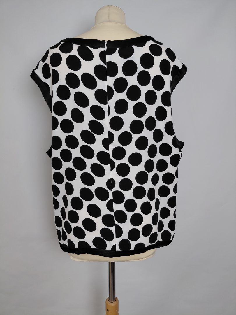 Full blouse (unused), EUR 48, Apanage Collection