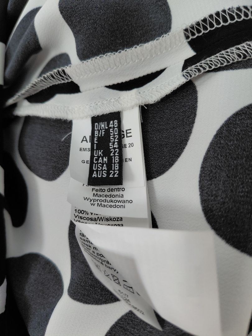 Full blouse (unused), EUR 48, Apanage Collection