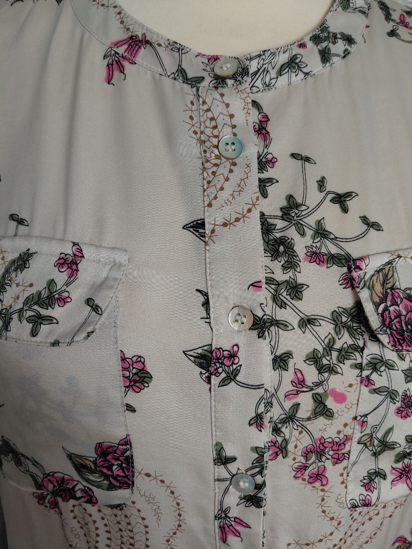 Silk shirt, EUR 38, PBO