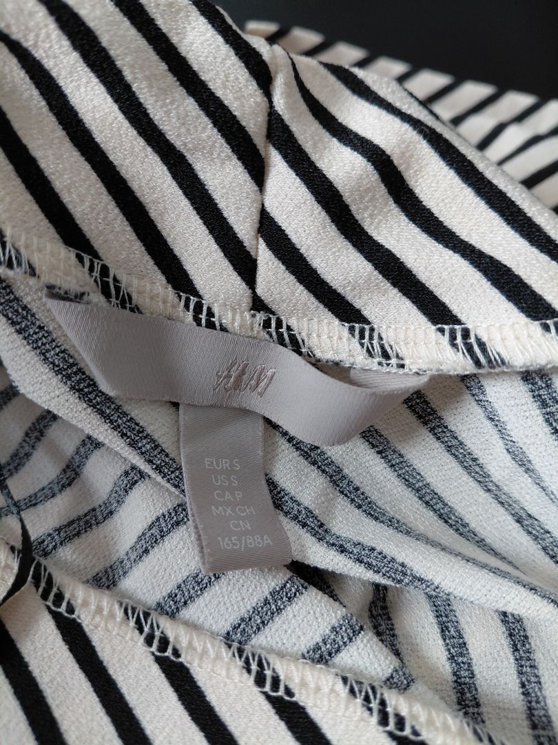 V-neck top, S, H&amp;M