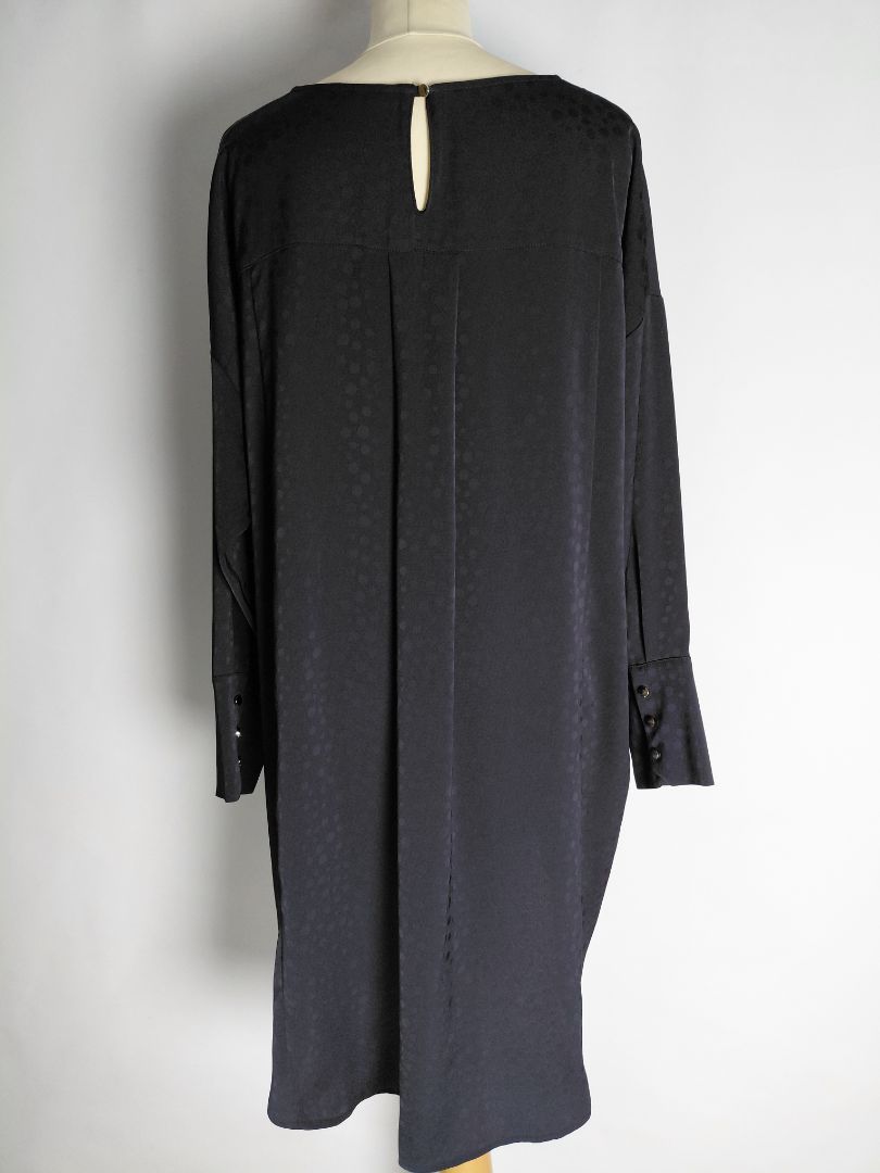 Oversize, long-sleeved dress, M, Zara