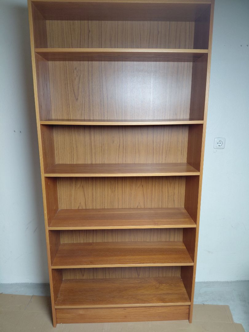 Teak bookshelf (190x90)