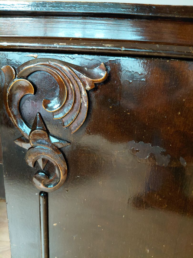 Antique desk (1880-1890) with shelves on the front