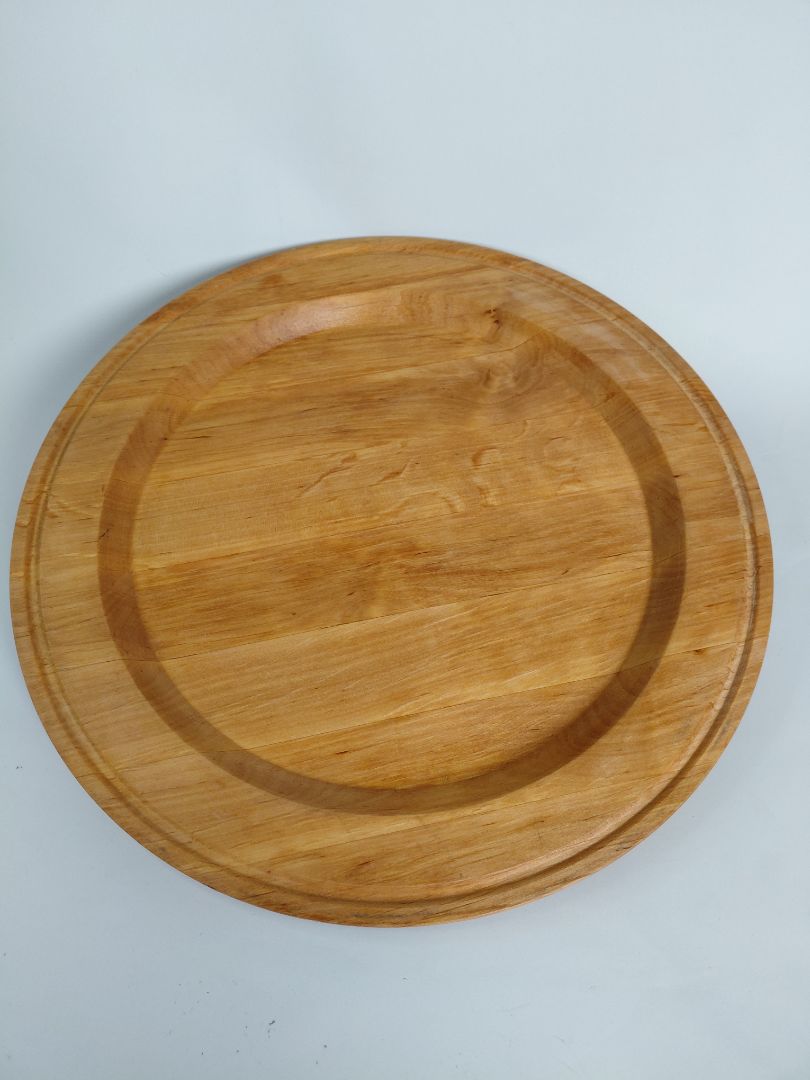 Wooden plate (Ø34 cm)