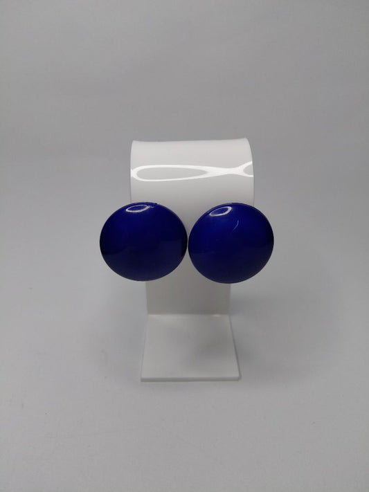 Vintage (1990s) clip earrings