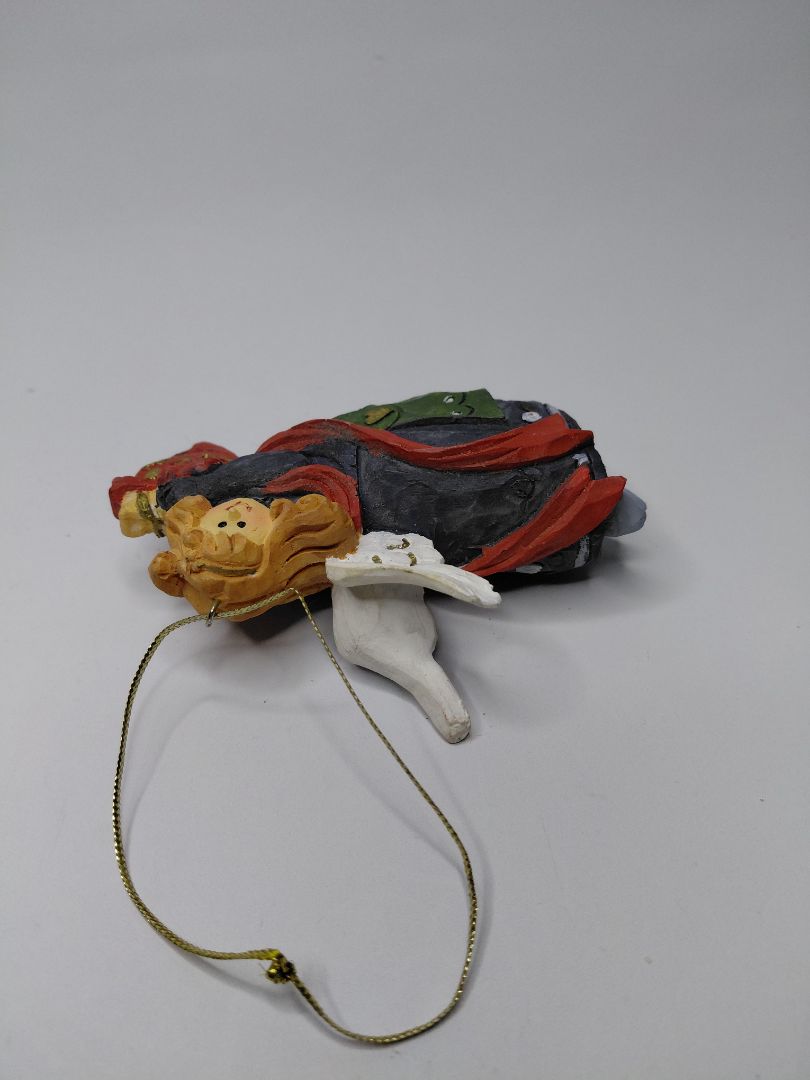 Christmas ornament - angel holding a heart