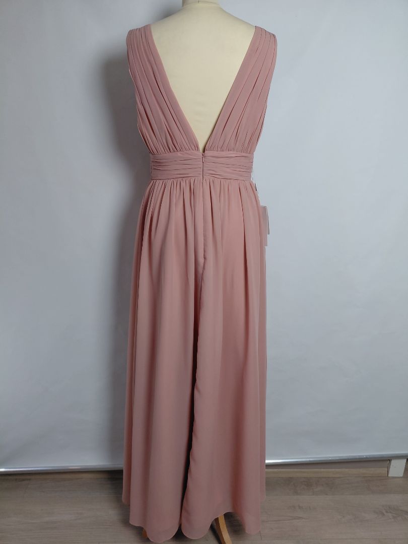 Síður kjóll (ónotaður), EUR 38, jj"s house