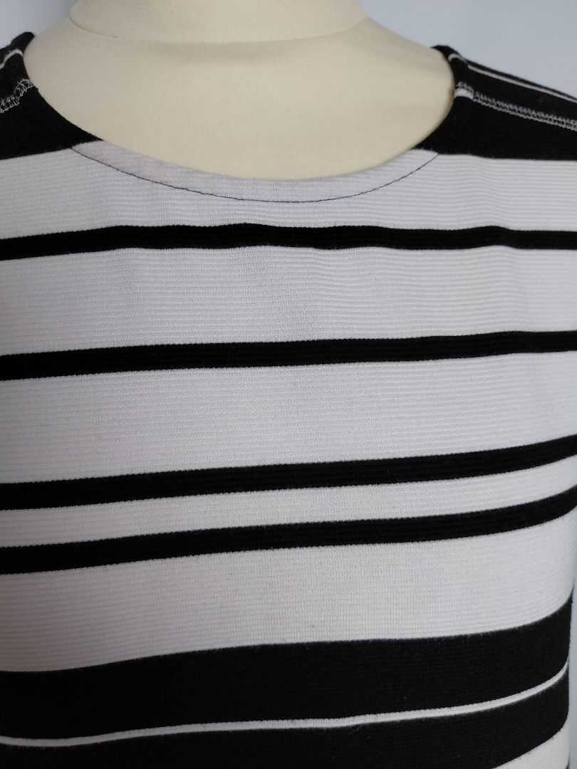 Short dress, EUR 36, Warehouse